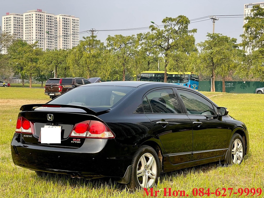mua xe Honda Civic 2010