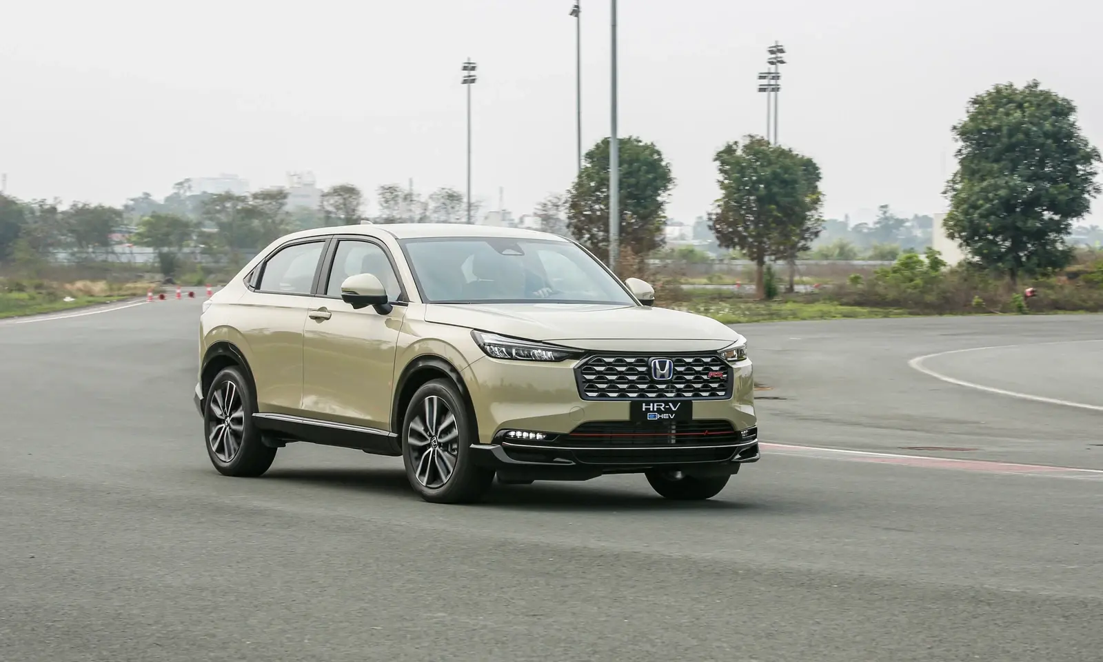 Honda HR-V - chất nhưng chảnh