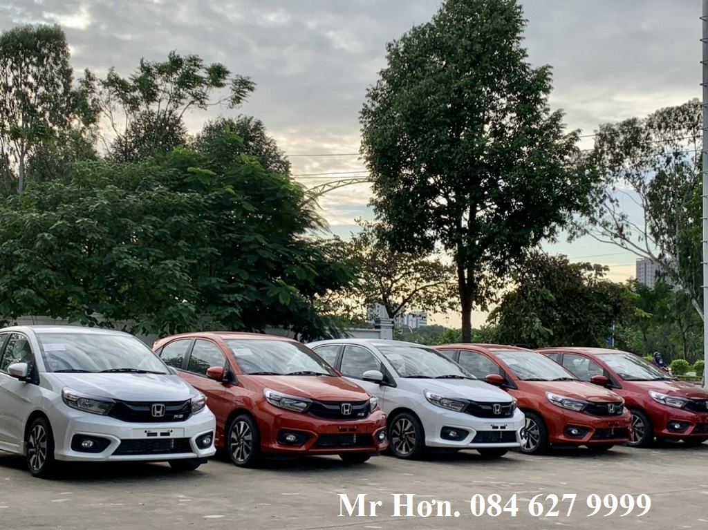 Honda Brio 2022 gia lan banh